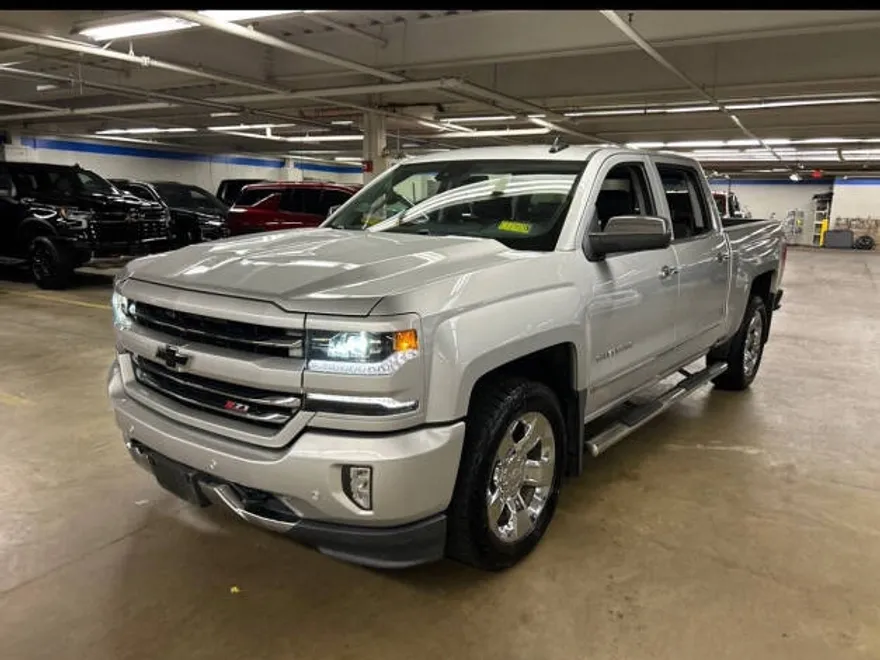 2017 Chevrolet Silverado LTZ photo 1