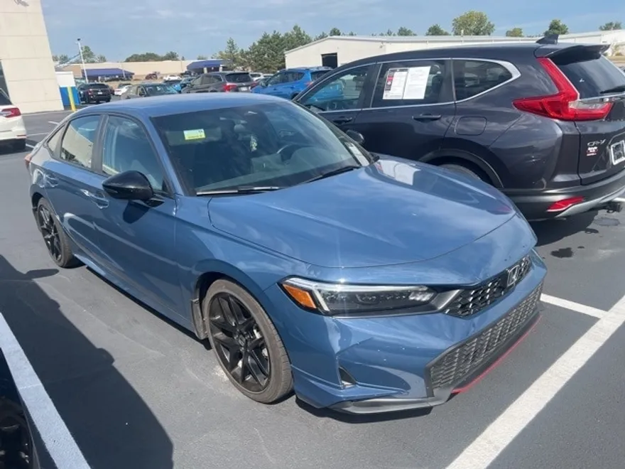 2025 Honda Civic Sport photo 1