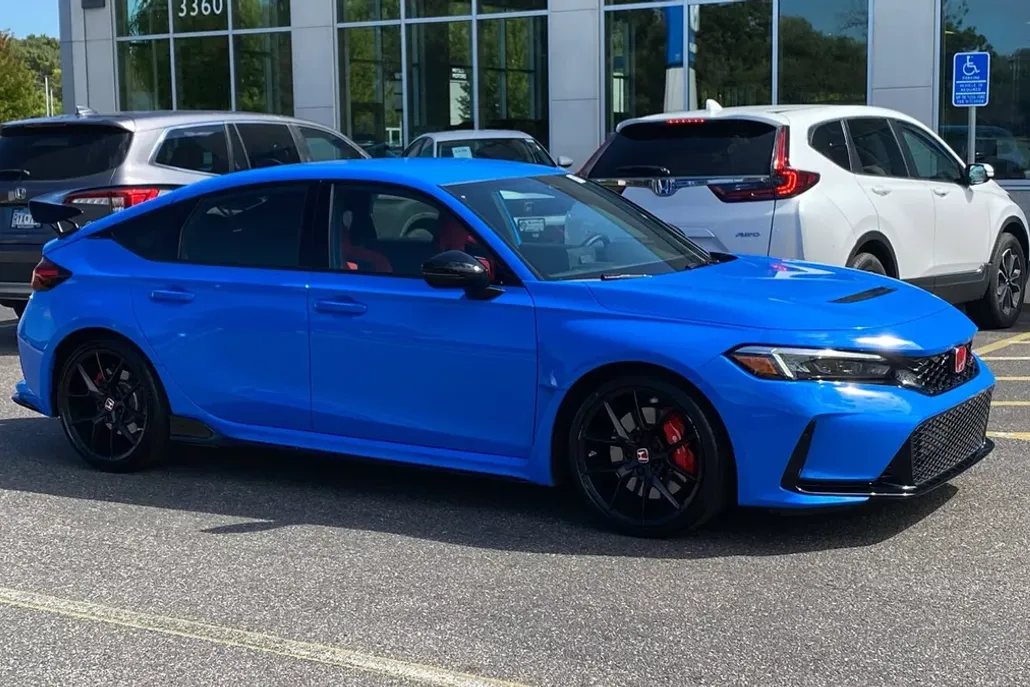 2025 Honda Civic Type R Hatchback photo 1