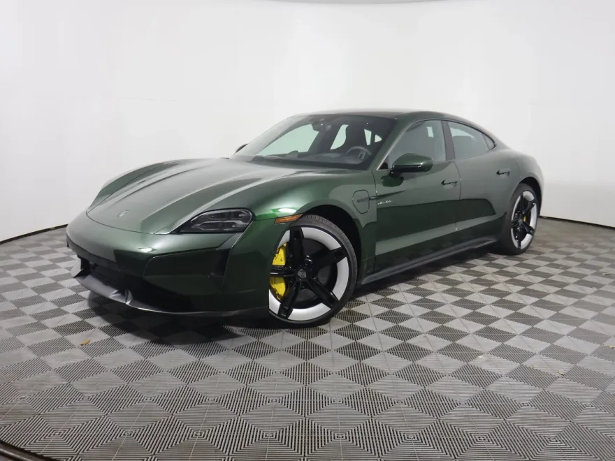 2025 Porsche Taycan Turbo photo 1
