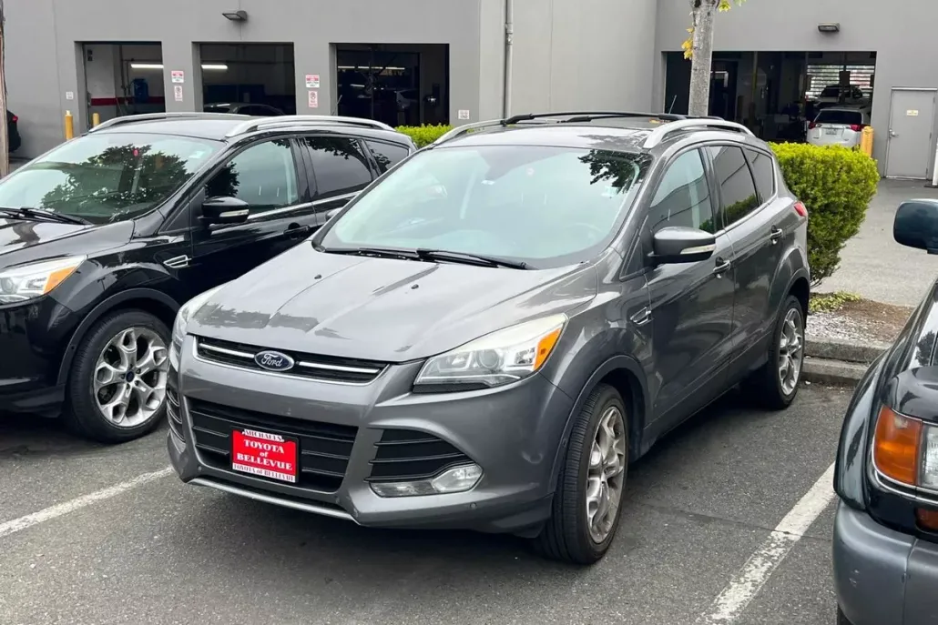 2013 Ford Escape Titanium photo 1