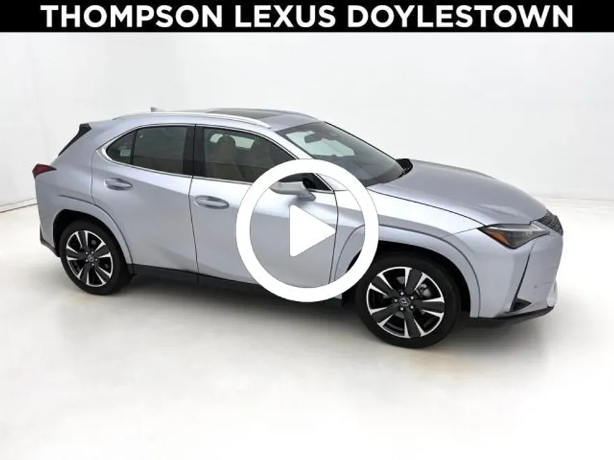 2025 Lexus UX Premium photo 1