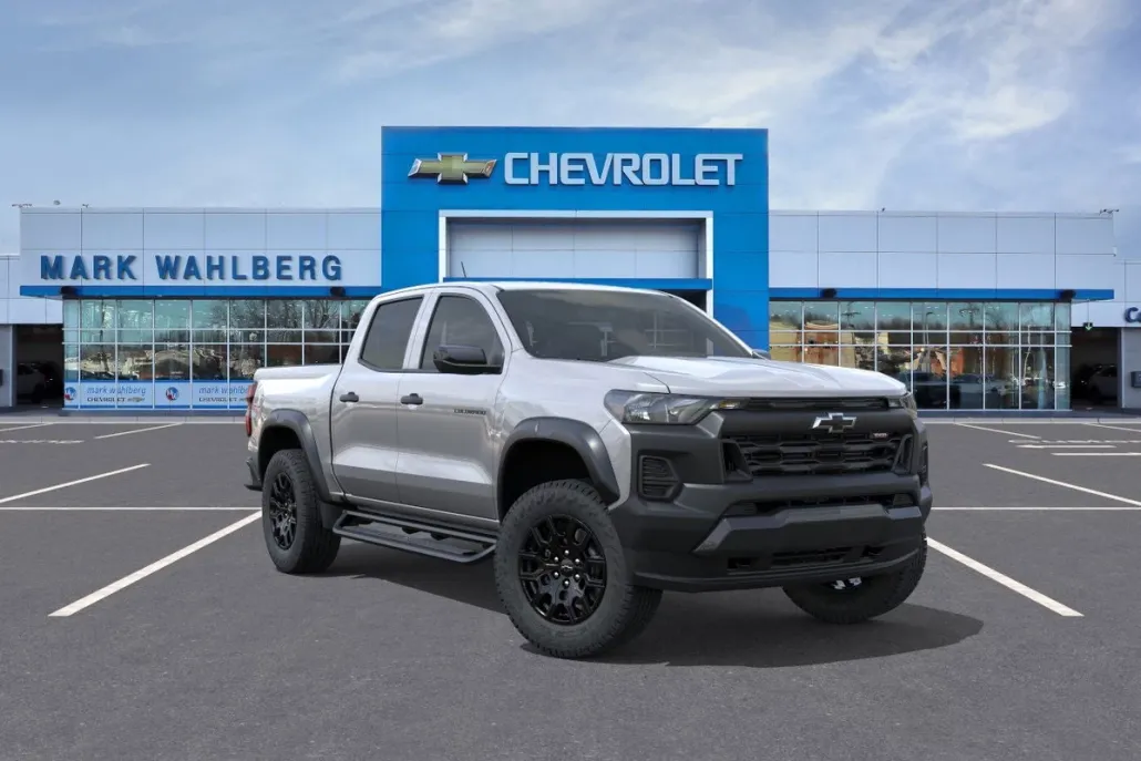 2026 Chevrolet Colorado Trail Boss photo 1