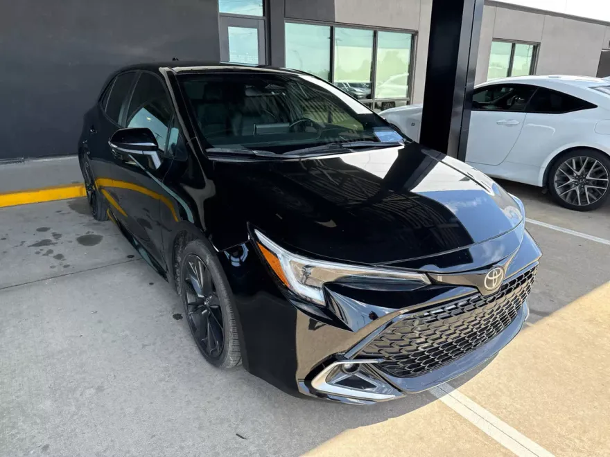 2023 Toyota Corolla XSE photo 1
