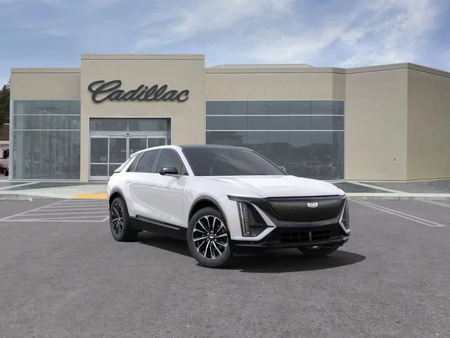 2025 Cadillac Lyriq Sport photo 1