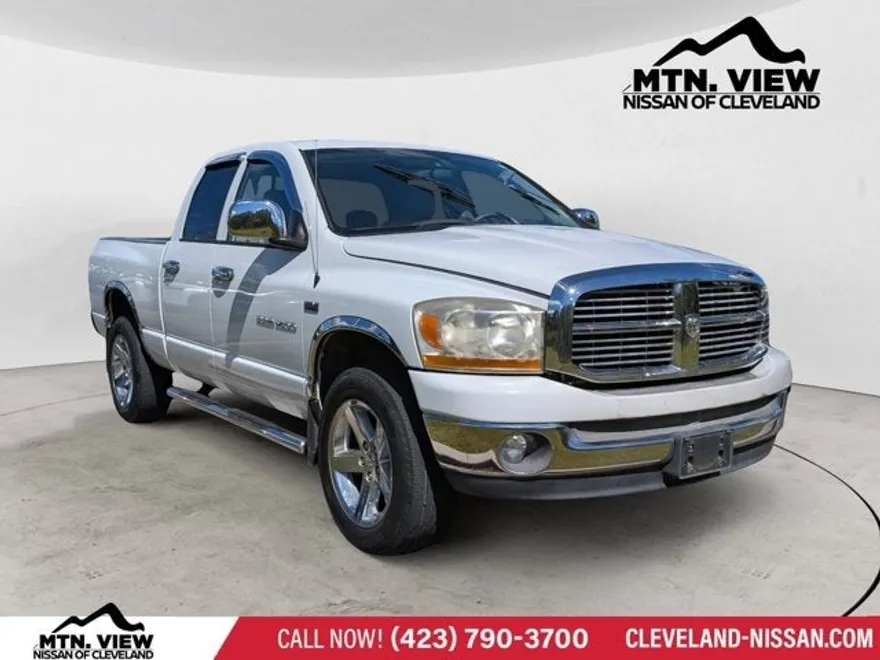 2006 Dodge Ram SLT photo 1