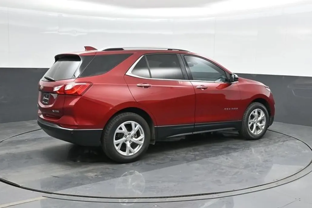 2018 Chevrolet Equinox Premier photo 1