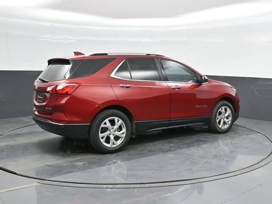 2018 Chevrolet Equinox Premier photo 1