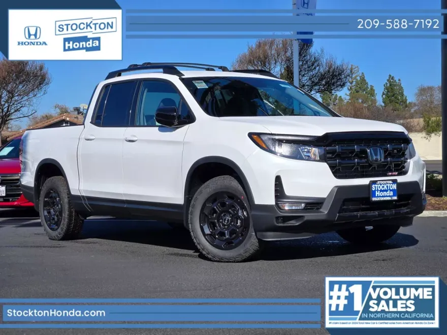 2025 Honda Ridgeline Sport photo 1