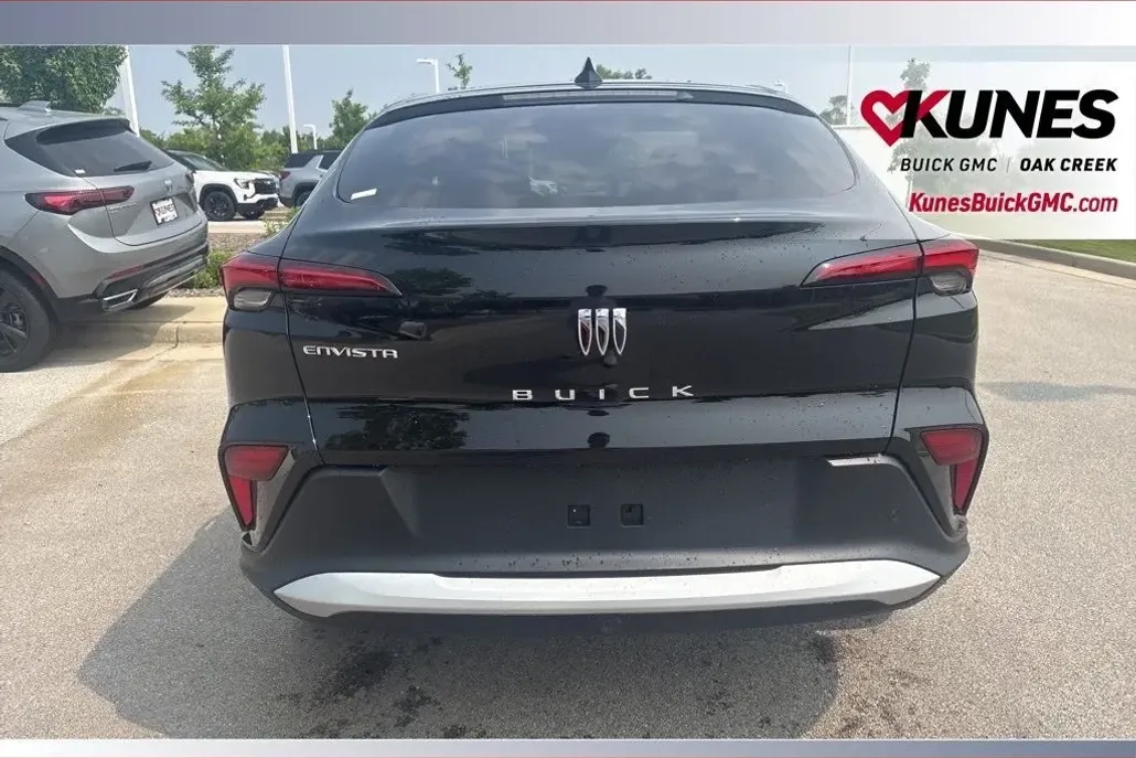 2025 Buick Envista Preferred photo 1