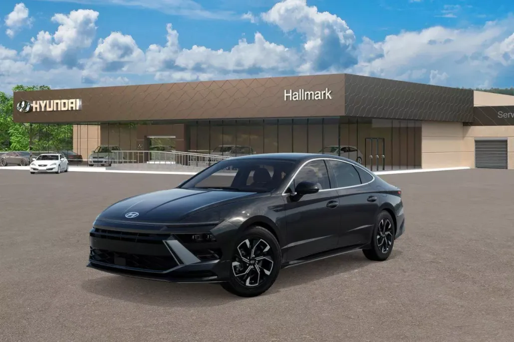 2025 Hyundai Sonata SEL photo 1
