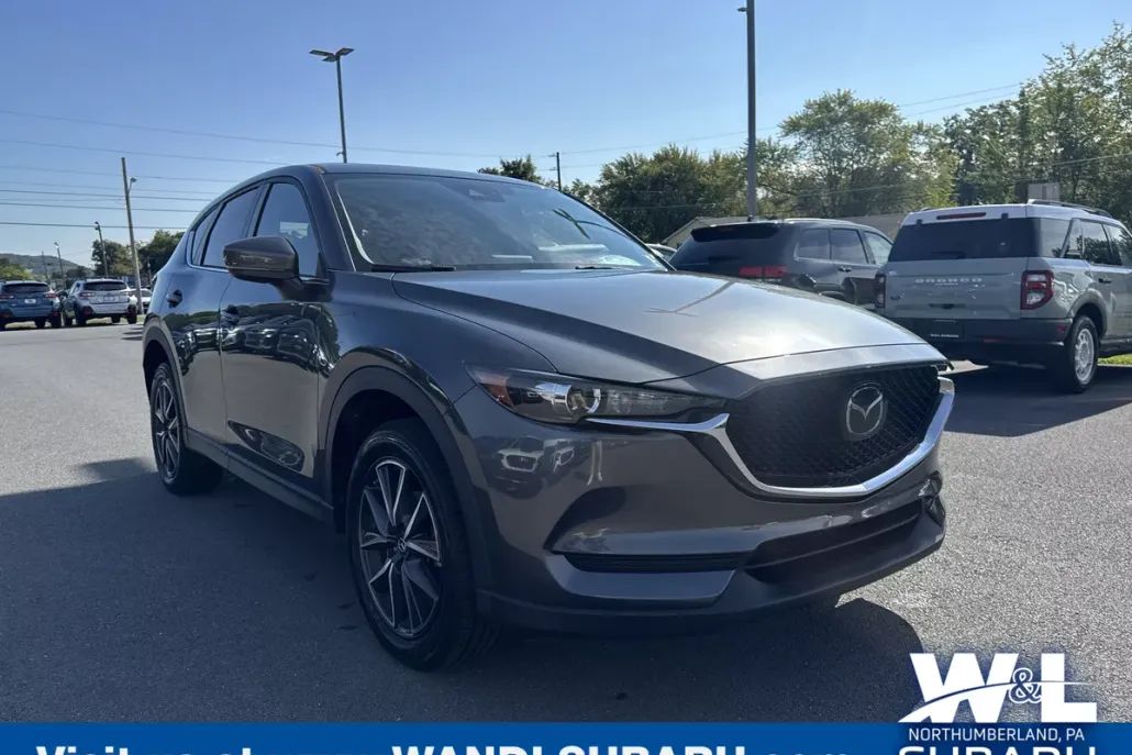2018 Mazda CX-5 Touring photo 1