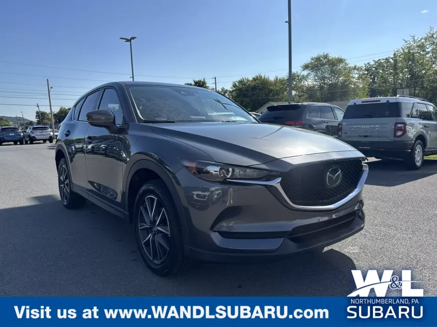 2018 Mazda CX-5 Touring photo 1
