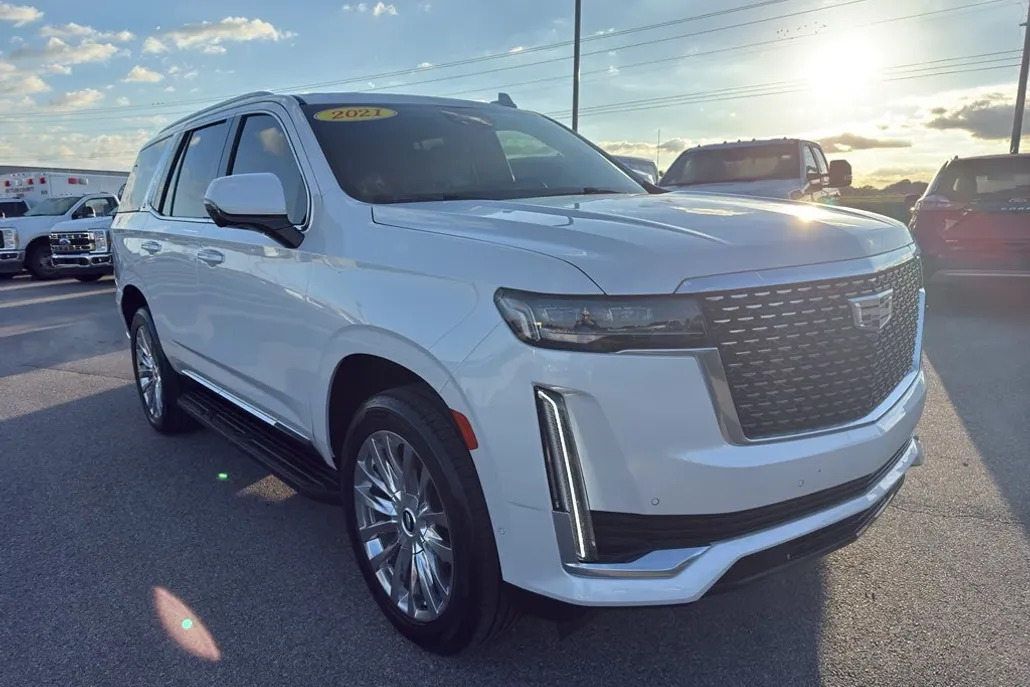 2021 Cadillac Escalade Premium Luxury photo 1