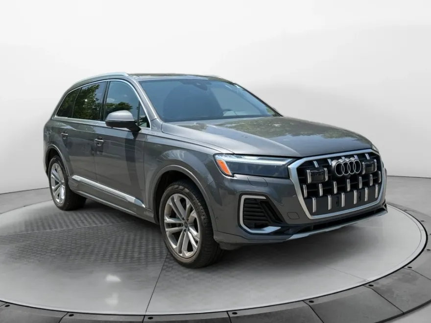 2025 Audi Q7 Premium Plus 45 photo 1