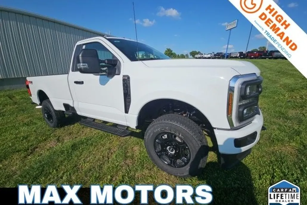 2025 Ford F-350 XL photo 1
