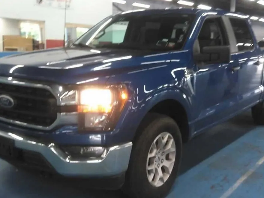 2023 Ford F-150 XLT photo 1