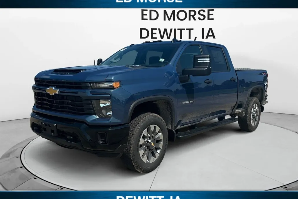 2025 Chevrolet Silverado 2500HD Custom photo 1