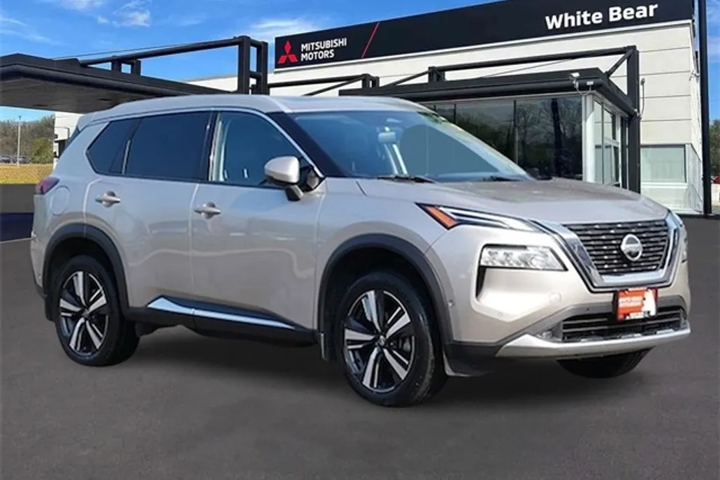 2021 Nissan Rogue Platinum photo 1