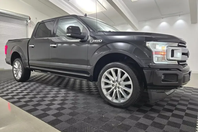 2019 Ford F-150 Limited photo 1
