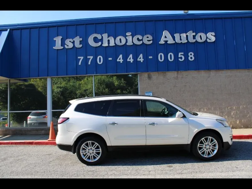 2015 Chevrolet Traverse 1LT photo 1