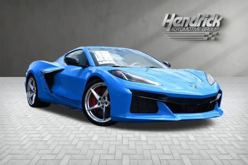 2025 Chevrolet Corvette E-Ray 2LZ photo 1