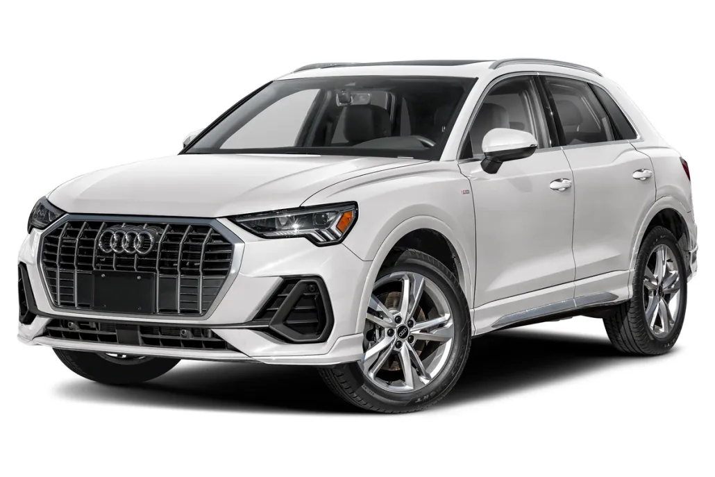 2025 Audi Q3 S line Premium photo 1