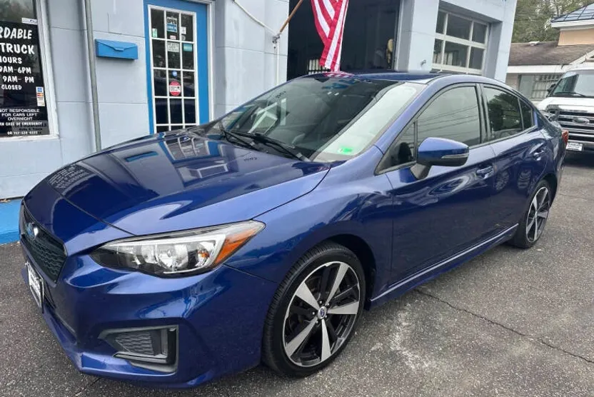 2017 Subaru Impreza 2.0i Sport photo 1