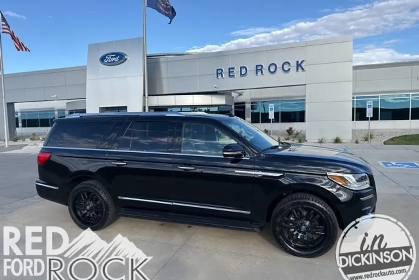2018 Lincoln Navigator L Reserve photo 1