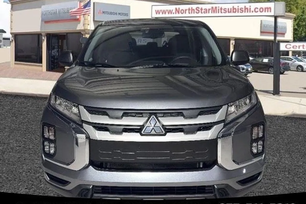 2025 Mitsubishi Outlander Sport ES photo 1