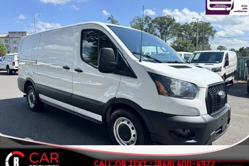 2022 Ford Transit photo 1