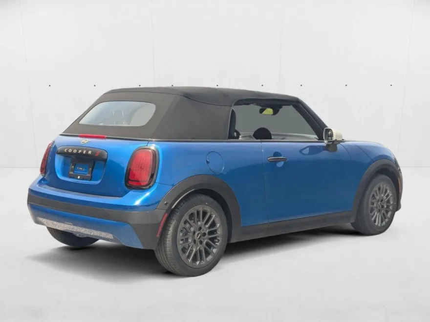 2025 Mini Cooper S Convertible photo 1