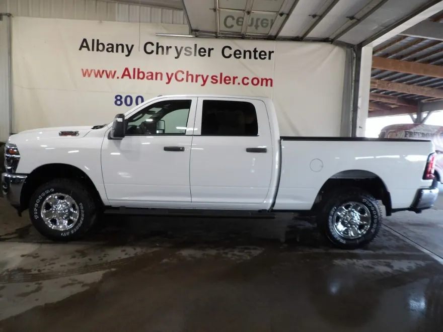 2026 Ram 3500 Tradesman photo 1