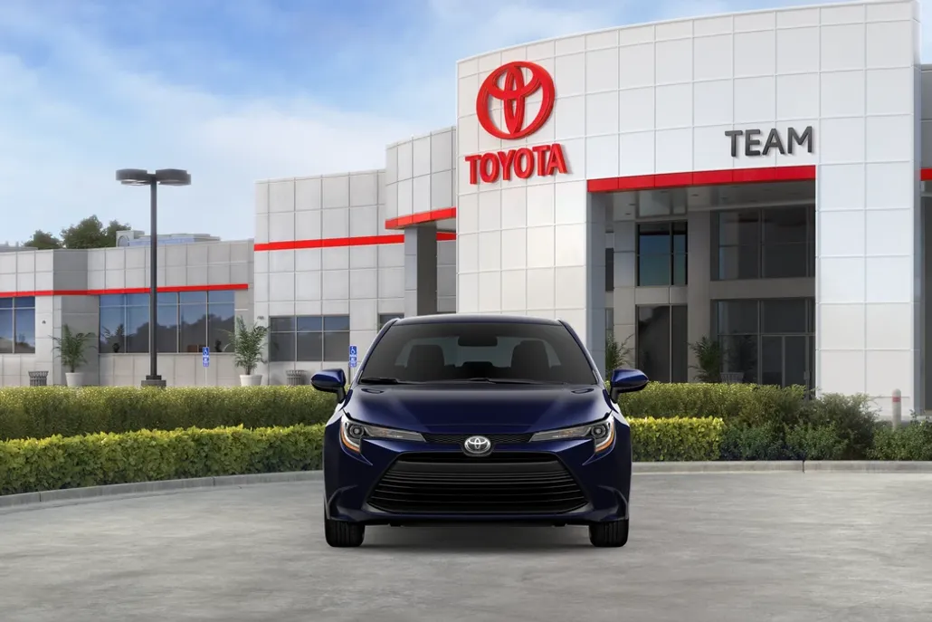 2026 Toyota Corolla LE photo 1