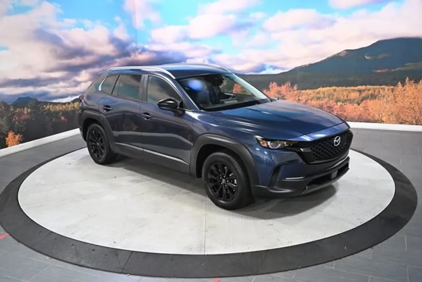 2024 Mazda CX-50 2.5 S Preferred photo 1