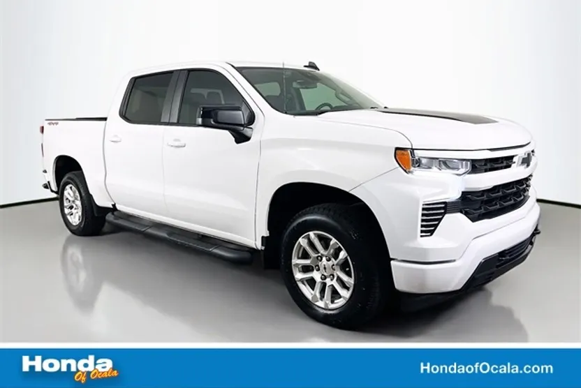 2024 Chevrolet Silverado 1500 RST photo 1