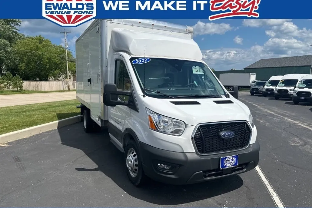 2023 Ford Transit photo 1