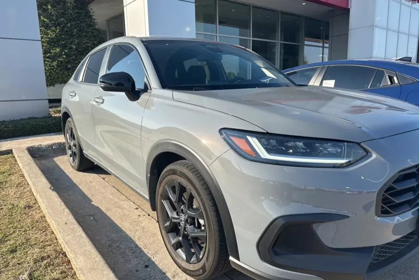 2024 Honda HR-V Sport photo 1