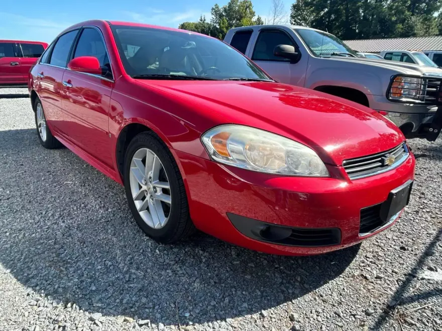 2009 Chevrolet Impala LTZ photo 1