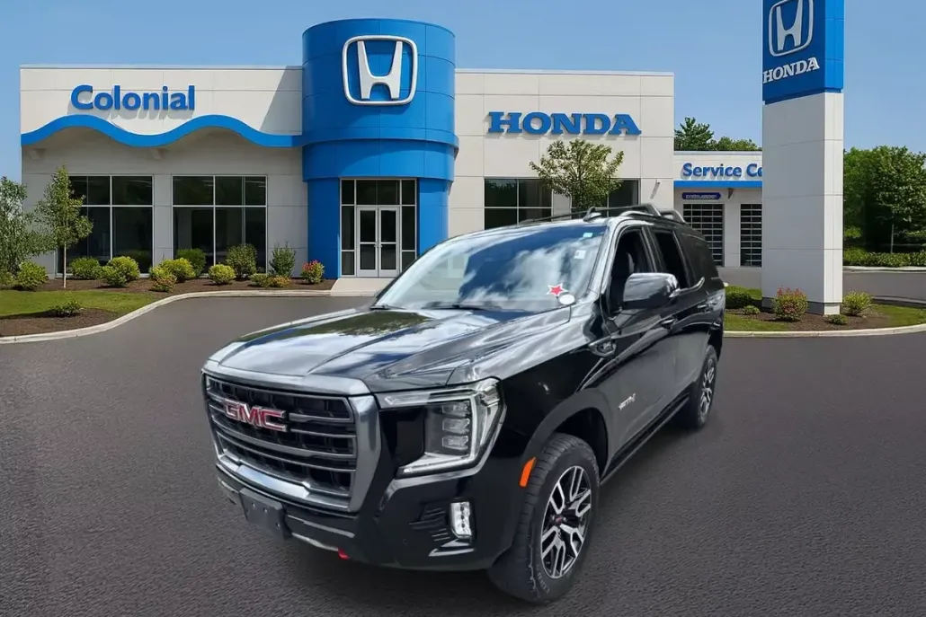 2021 Gmc Yukon AT4 photo 1