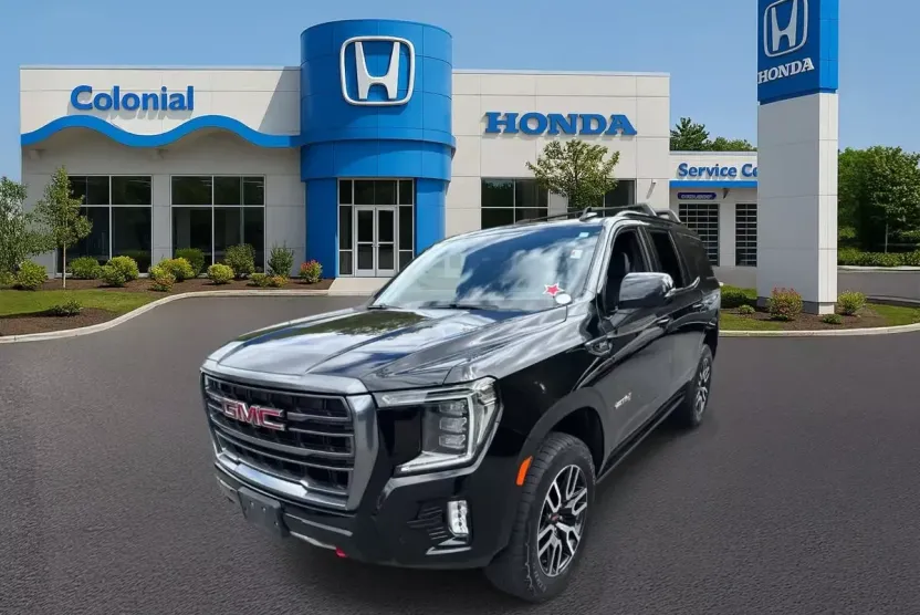 2021 Gmc Yukon AT4 photo 1