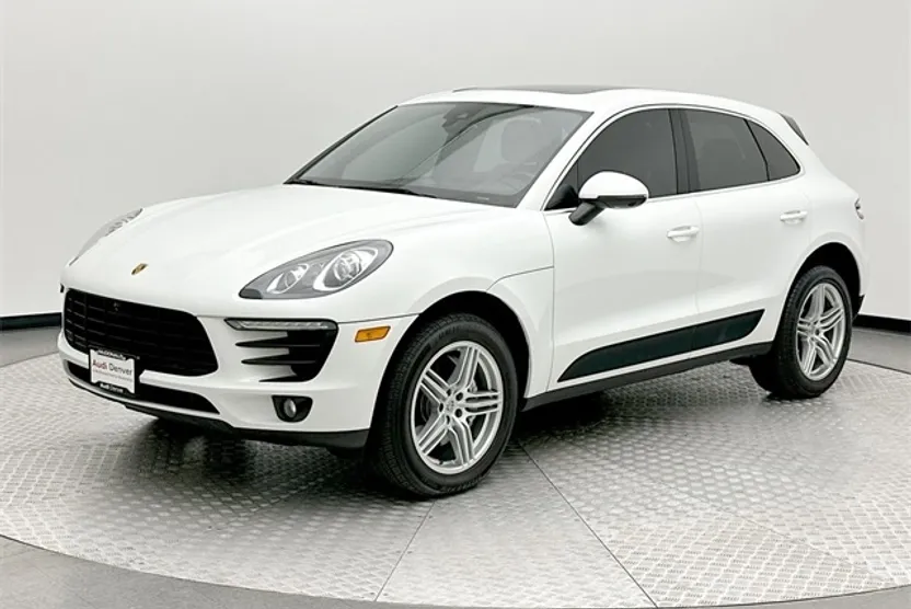 2017 Porsche Macan S photo 1