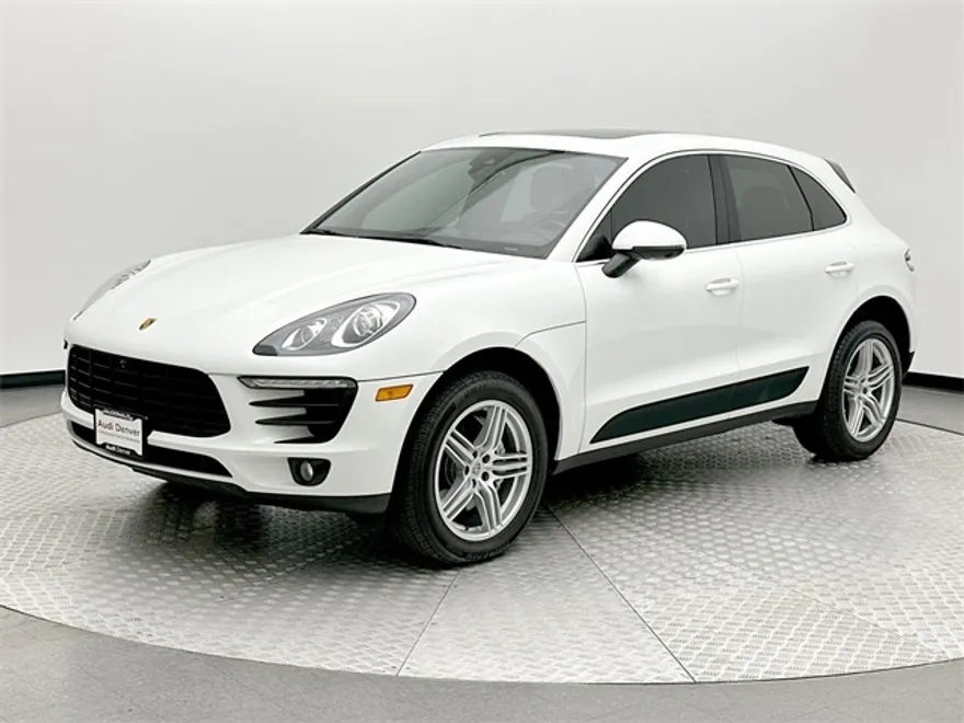 2017 Porsche Macan S photo 1