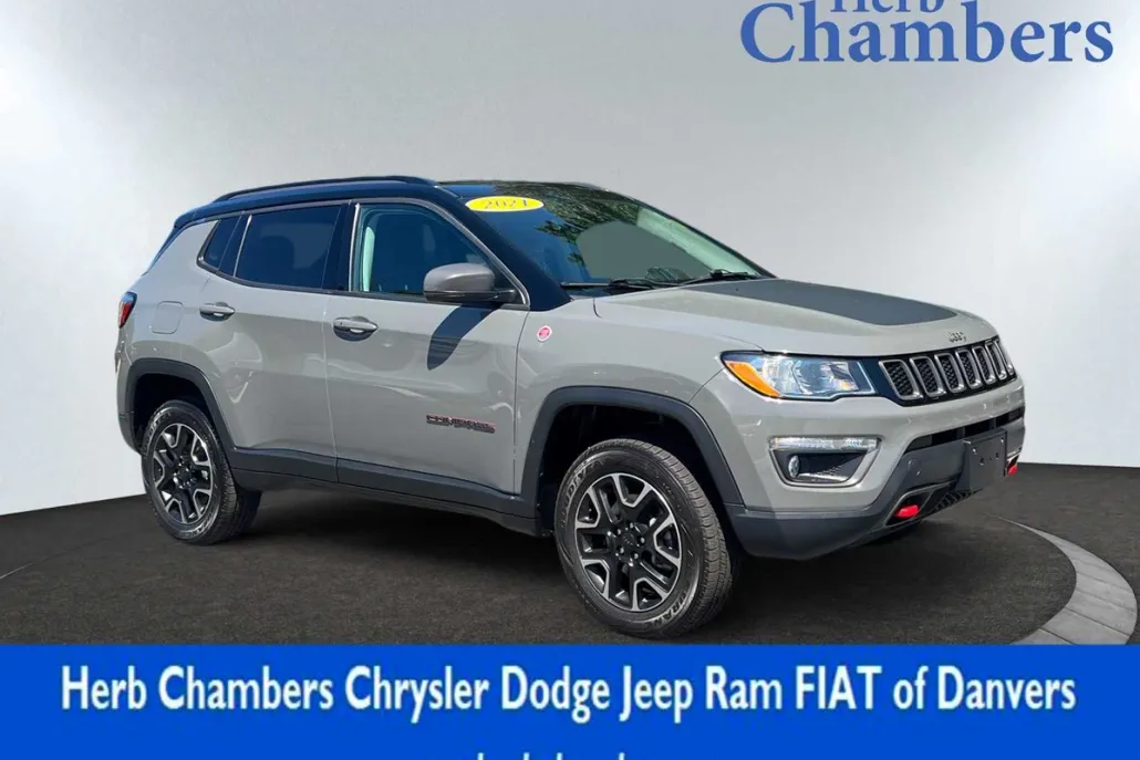 2021 Jeep Compass Trailhawk photo 1