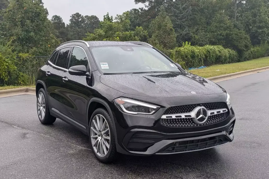 2022 Mercedes Benz GLA 250 photo 1