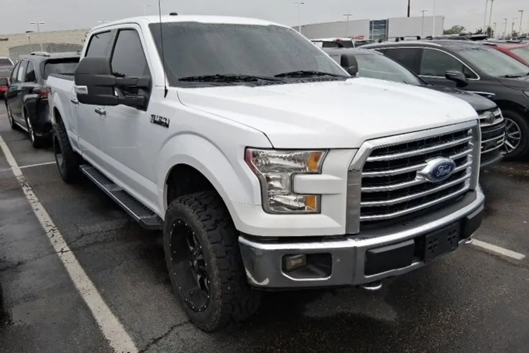 2017 Ford F-150 XLT photo 1
