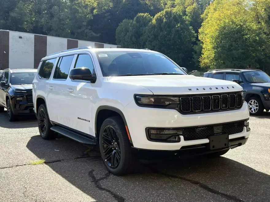 2025 Jeep Wagoneer L Carbide photo 1