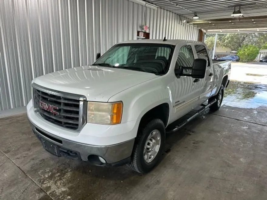 2007 Gmc Sierra 2500 HD SLE photo 1