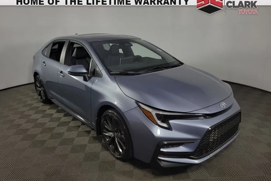 2025 Toyota Corolla XSE photo 1