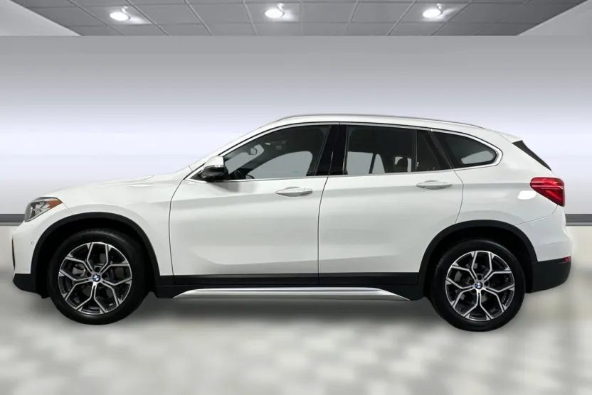 2021 Bmw X1 XDrive28i photo 1